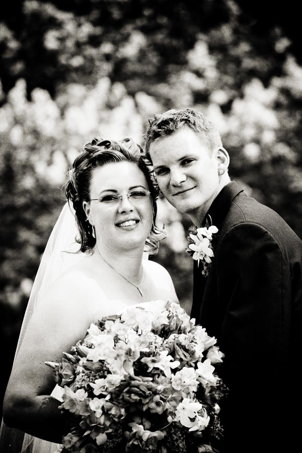 Edmonton Wedding Photographer - Wedding Photography in Edmonton - Wedding Photographs at Royal Alberta Museum